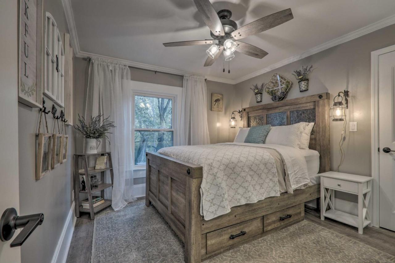 Peaceful Renovated Home With Deck On Half Acre! Asheboro Eksteriør bilde