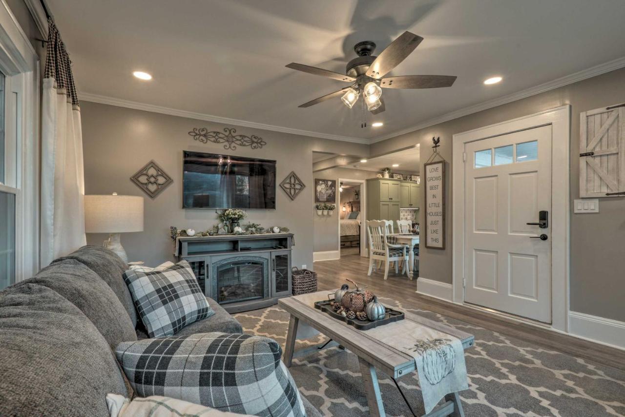 Peaceful Renovated Home With Deck On Half Acre! Asheboro Eksteriør bilde