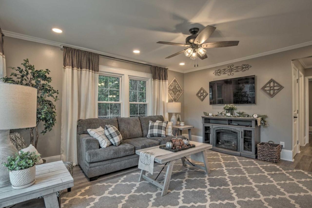 Peaceful Renovated Home With Deck On Half Acre! Asheboro Eksteriør bilde